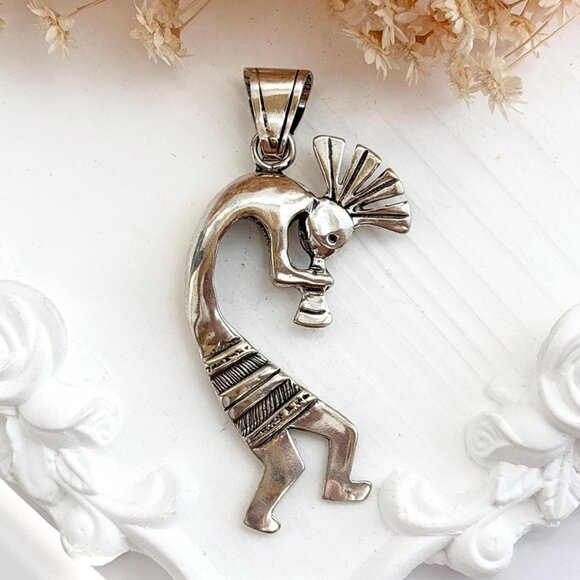 Sterling Silver Kokopelli Fertility Deity Carved Native American Vintage Pendant - Picture 1 of 10